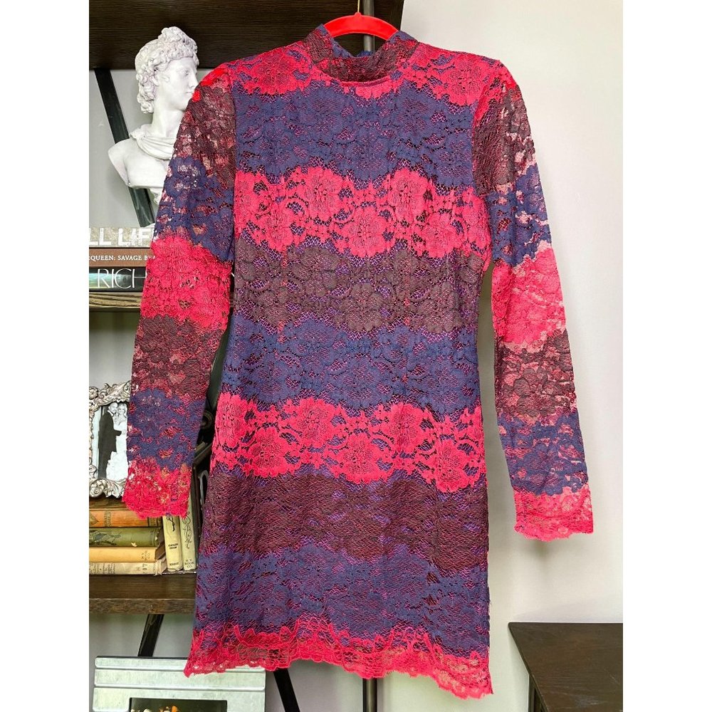 Romeo & Juliet Couture Long Sleeve Lace Dress Medium - Picture 3 of 7